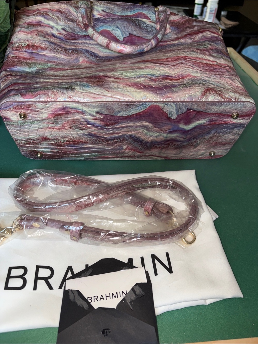 Brahmin Large Duxbury Pink Aura color way Croc-Embossed Satchel. Like new!! - Picture 6 of 8